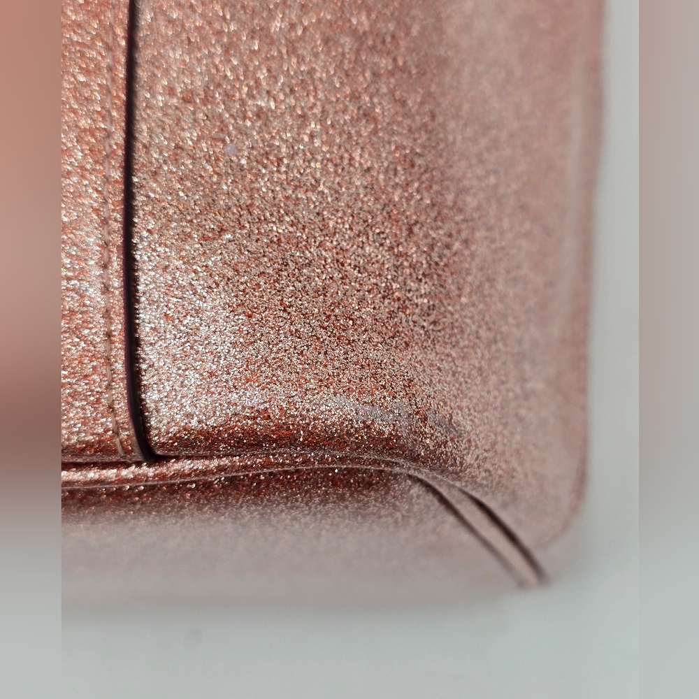 💥RARE💥Coach Rose Gold Glitter Ferry Tote In Patent Leather, EUC - Picture 5 of 16